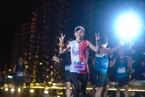 BIB: 44287, 4125, 43725
                            <button type="button" onclick="openModal(18282374)" class="btn btn-primary btn-sm float-right btn-popup" data-toggle="modal" data-target=".modal-high-quality">
                        <i class="fas fa-shopping-cart"></i> Add to Cart
                    </button>
                                            <button type="button" onclick="isThisMe(18282374, true)" class="btn btn-success btn-sm float-right btn-popup btn-isme hidden" data-toggle="tooltip" data-placement="bottom" title="นี่คือรูปของคุณใช่ไหม คลิกที่นี่เพื่อเอาเข้าอัลบั้ม">
                        <i class="fas fa-plus"></i> Add to album
                    </button>
                    <button type="button" onclick="isThisMe(18282374, false)" class="btn btn-warning btn-sm float-right btn-popup btn-isnotme hidden">
                        <i class="fas fa-ban"></i> Remove from album
                    </button>